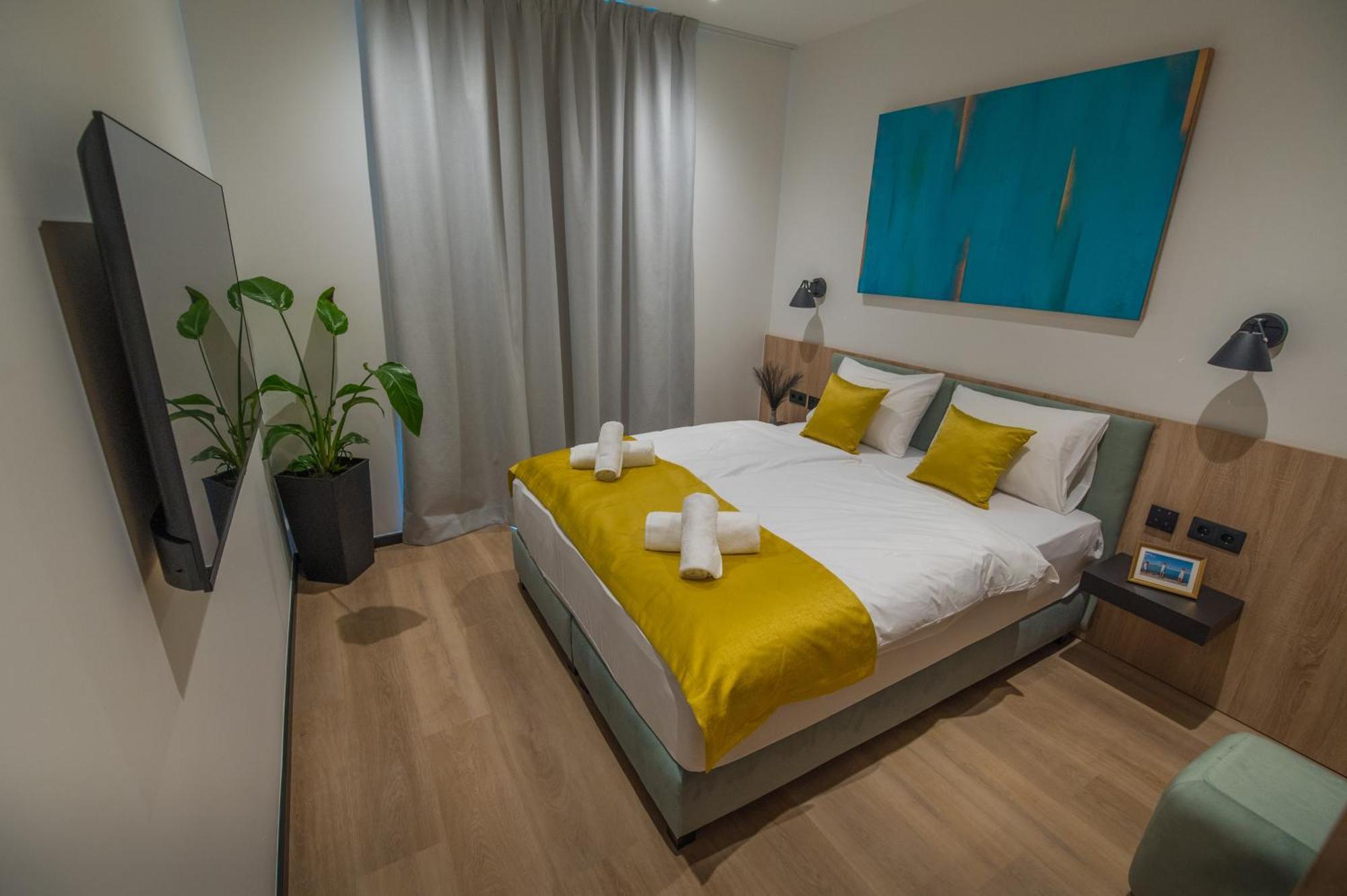 שיופוק Bj81 Suite Hotel מראה חיצוני תמונה